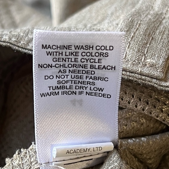 Magellan Outdoor Fish Gear Khaki Hiking Fishing Outdoor Shorts Mens Size 44 - Picture 6 of 8